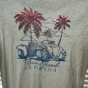 Girls (m) size shirt from Aeropostale with tag.